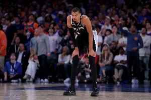 文班总决赛惨痛失利幼鲨幼詹也曾经历 马刺能靠独特性杀回来吗？