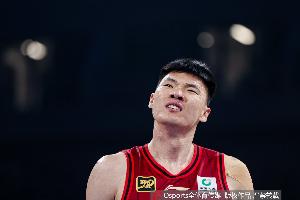 媒体人：北京男篮近期收到多份对范子铭的问询 正在做取舍权衡